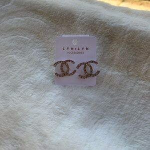 rhinestone earrings 🤍